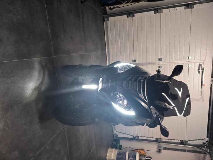 Peugeot Metropolis SW 400i 08/2024, Motos, Pièces | Toutes-marques, Neuf, Enlèvement
