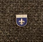 PIN - QUÉBEC - CANADA, Utilisé, Envoi, Ville ou Campagne, Insigne ou Pin's