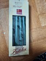 dinerkaarsen pak 4 groene dinerkaarsen spaas festilux nieuw, Huis en Inrichting, Ophalen of Verzenden, Nieuw