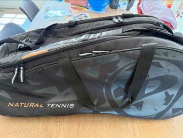 Dunlop tennis zak beschikbaar voor biedingen