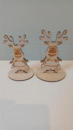 2 rennes en bois sur pieds en bois, dernière pièce neuve, Enlèvement ou Envoi