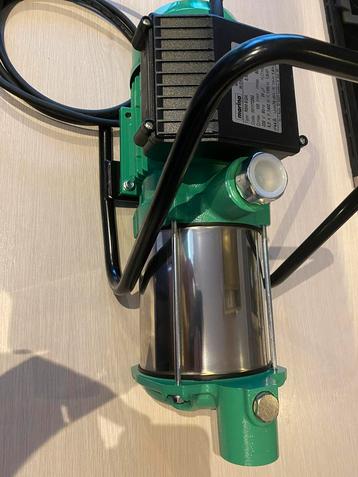 Sterke waterpomp 1400w beschikbaar voor biedingen