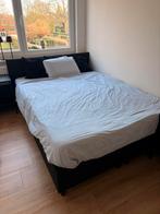 Bed 140x200 pocketvering, Huis en Inrichting, Slaapkamer | Boxsprings, Ophalen, Zwart, 140 cm, Zo goed als nieuw