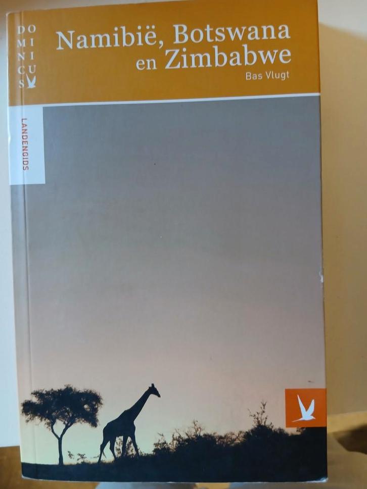 Bas Vlugt - Namibië, Botswana en Zimbabwe, Boeken, Reisgidsen, Gelezen, Afrika, Ophalen of Verzenden