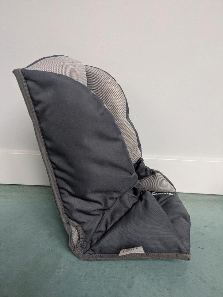 Qeridoo verkleinkussen/seat support, Kinderen en Baby's, Overige Kinderen en Baby's, Zo goed als nieuw, Ophalen of Verzenden