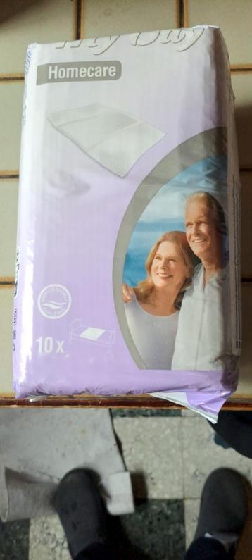 Paquet d'alèzes de lit adulte beschikbaar voor biedingen