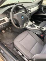 BMW E90 LCI, Autos, BMW, Euro 5, 4 portes, Noir, Particulier