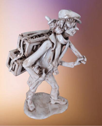 Colombophile, avec des pigeons dans ses paniers, Collections, Statues & Figurines, Utilisé, Humain, Enlèvement ou Envoi