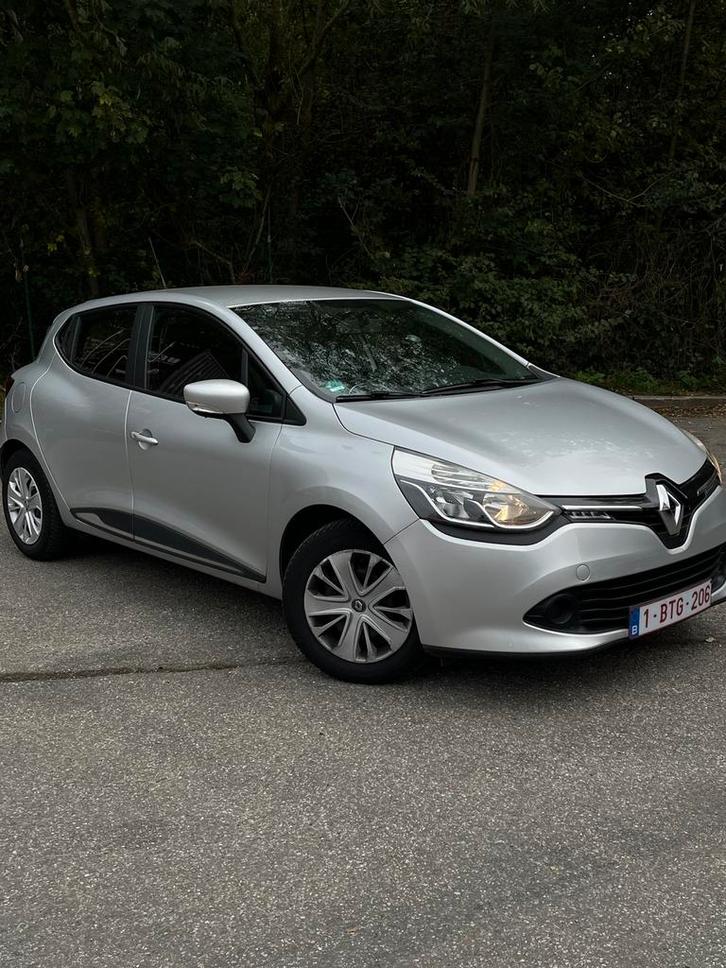 Clio renault 2015 Essence 0.9TCE, Autos, Renault, Particulier, Clio, Capteur de stationnement, Essence, Euro 5, Hatchback, 5 portes
