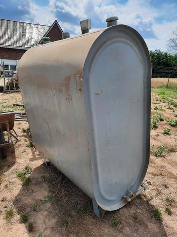 Tank voor mazout beschikbaar voor biedingen