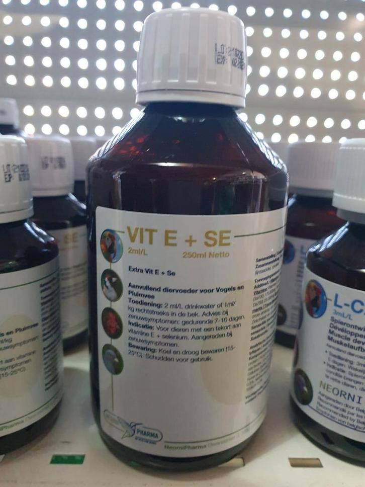 Vit E + Se 250ml - Neornipharma, Dieren en Toebehoren, Vogels | Toebehoren, Nieuw, Ophalen