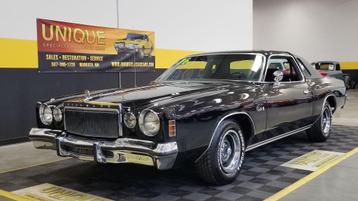 Gezocht: Gril/ Achterklep Chrysler Cordoba/ Charger 1976   