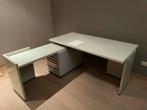 Bureau 160x80 met metalen voet en L-onderbureau, Huis en Inrichting, Ophalen, Gebruikt, Bureau