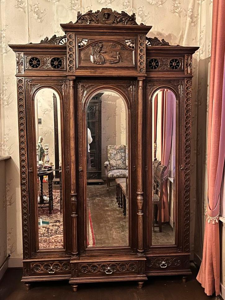 Mooie antieke Bretoense boeken/spiegelkast met 3 deuren, Huis en Inrichting, Kasten | Kleerkasten, Gebruikt, 200 cm of meer, 150 tot 200 cm