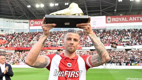 GEZOCHT, Verzamelen, Sportartikelen en Voetbal, Shirt, Ophalen