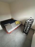 Veldbedden (7), Caravans en Kamperen, Ophalen, Zo goed als nieuw