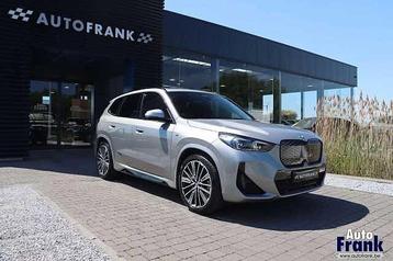 BMW iX1 30 / M-SPORT / PANO / MEMO / HUD / TREKHK / 360CAM beschikbaar voor biedingen