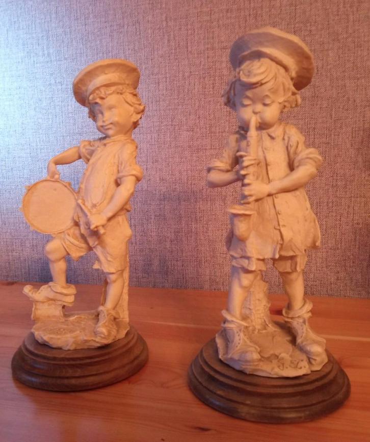 Figurines décoratives d'enfants musiciens, Collections, Statues & Figurines, Enlèvement ou Envoi