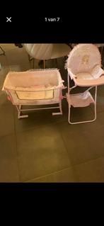 Supermooi poppenbedje en eetstoeltje, Kinderen en Baby's, Ophalen, Zo goed als nieuw