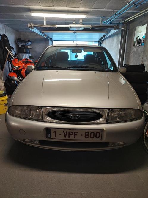Ford Fiesta Ghia 1.25i  Airco 70 000 kms, Auto's, Ford, Particulier, Fiësta, Airbags, Airconditioning, Alarm, Centrale vergrendeling