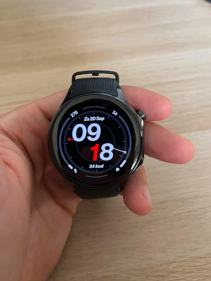 OnePlus Watch 2 “Black Steel”, Handtassen en Accessoires, Smartwatches, Zo goed als nieuw, Android, Zwart, Afstand, Calorieverbanding