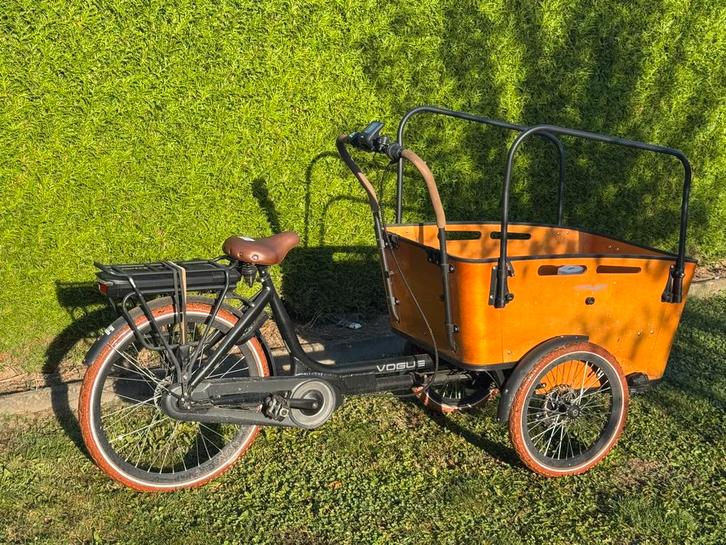 Te koop: Vogue Carry 3 Bakfiets – Slechts 414 km!, Fietsen en Brommers, Fietsen | Bakfietsen, Gebruikt, 2 kinderen, Elektrisch