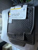 Set rubberen matten Volkswagen Tiguan Allspace, Ophalen, Zo goed als nieuw