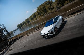 Lamborghini Urus ~ A LOUER ~