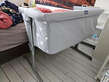 Lit cosleeping Chicco gris clair, cosleeper Next to me, Matelas, Moins de 70 cm, Comme neuf, Enlèvement