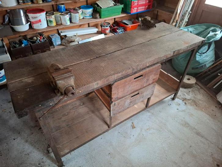 ÉTABLI D’ATELIER ANCIEN – BOIS MASSIF & ÉTAU – ULTRA ROBUSTE, Antiquités & Art, Antiquités | Outils & Instruments, Enlèvement