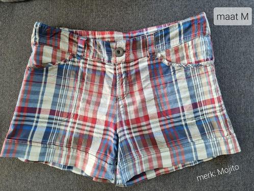 Zeer lichte zomershort maat M, Kleding | Dames, Broeken en Pantalons, Gedragen, Maat 38/40 (M), Overige kleuren, Kort, Ophalen of Verzenden