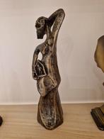 Statuette, Enlèvement ou Envoi