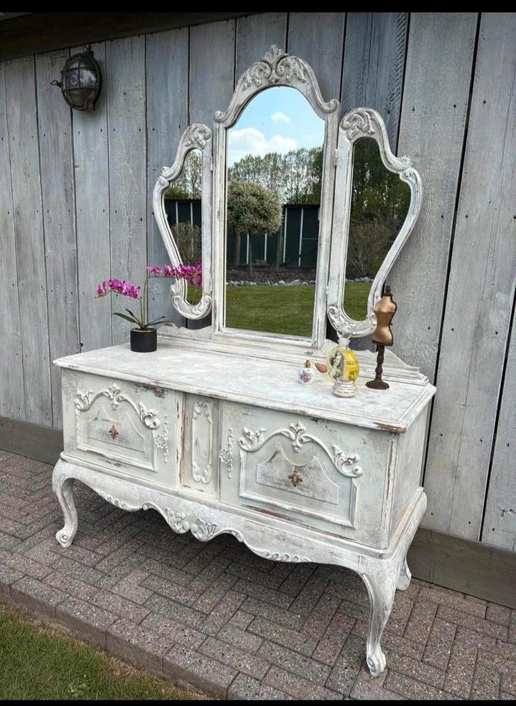 Coiffeuse Vintage restaurée - Style Charme & Patine, Maison & Meubles, Tables | Coiffeuses, Comme neuf, Enlèvement