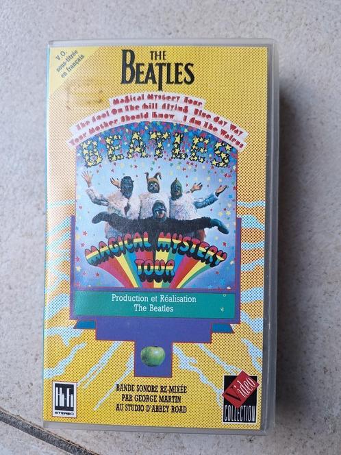 Cassette vidéo vintage The Beatles « Magical Mistery Tours », CD & DVD, VHS | Documentaire, TV & Musique, Comme neuf, Musique et Concerts