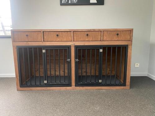 Benchekast Steigerhout voor Honden & Katten, Huis en Inrichting, Kasten | Overige, Gebruikt, Ophalen