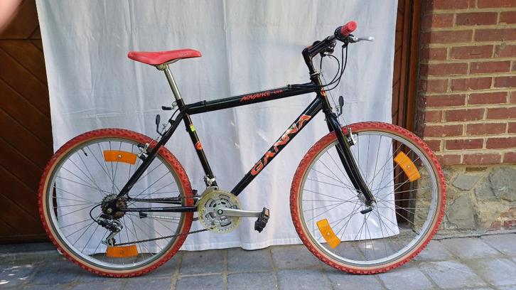 Vélo enfants modèle BMX, Fietsen en Brommers, Fietsen | Jongens, Gebruikt, 22 inch, Handrem, Versnellingen, Ophalen