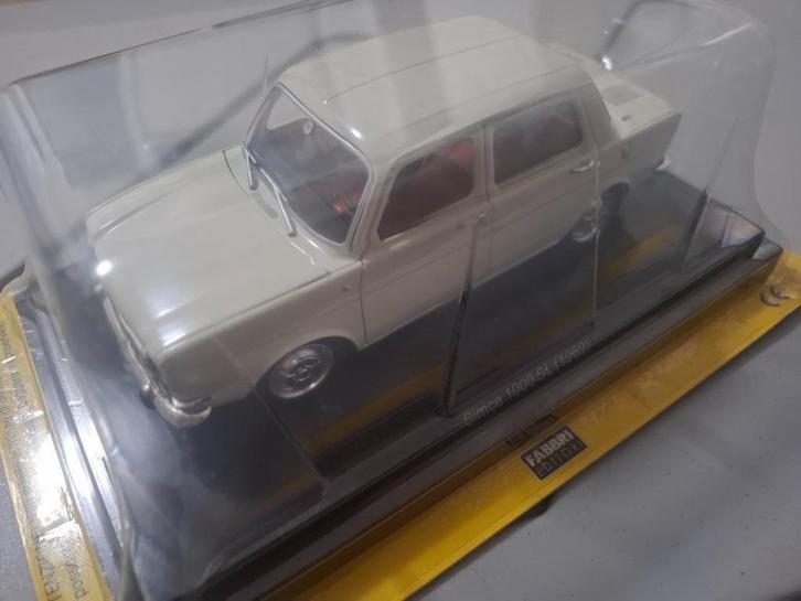 Simca 1000 1/24 NEUVE - Blister Neuf, Hobby & Loisirs créatifs, Voitures miniatures | 1:24, Neuf, Voiture, Autres marques, Enlèvement ou Envoi