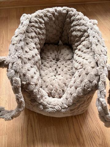 Sac transport et panier pour chien beschikbaar voor biedingen