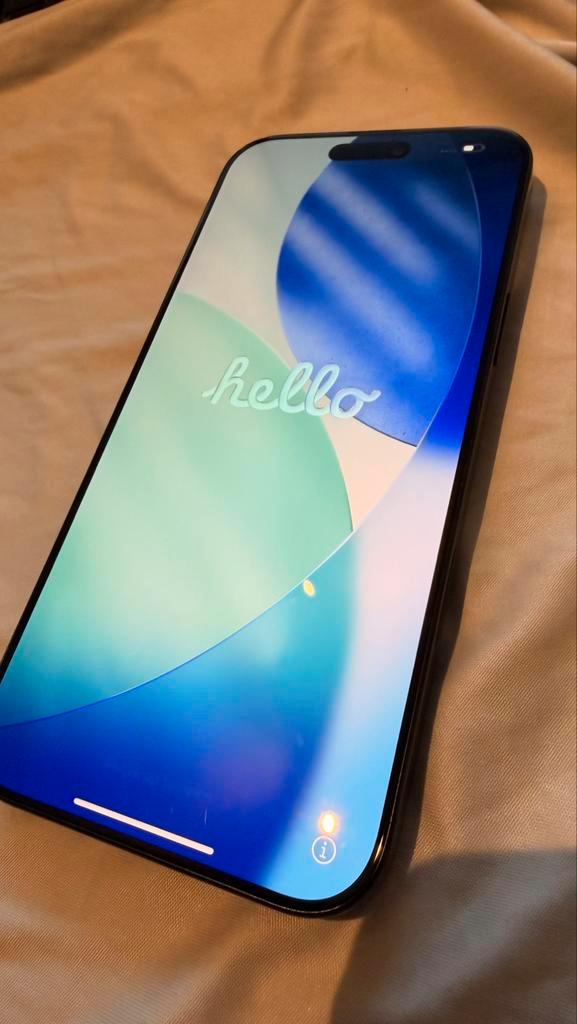 iPhone 16 Pro Max 256 GB Zwart Titanium, Telecommunicatie, Mobiele telefoons | Apple iPhone, Zo goed als nieuw, 256 GB, Zonder abonnement