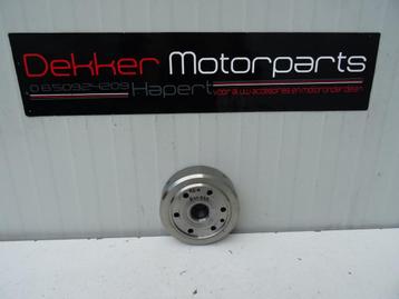 Vliegwiel / Flywheel Yamaha YZF R6 1999-2000-2001-2002 RJ03 beschikbaar voor biedingen