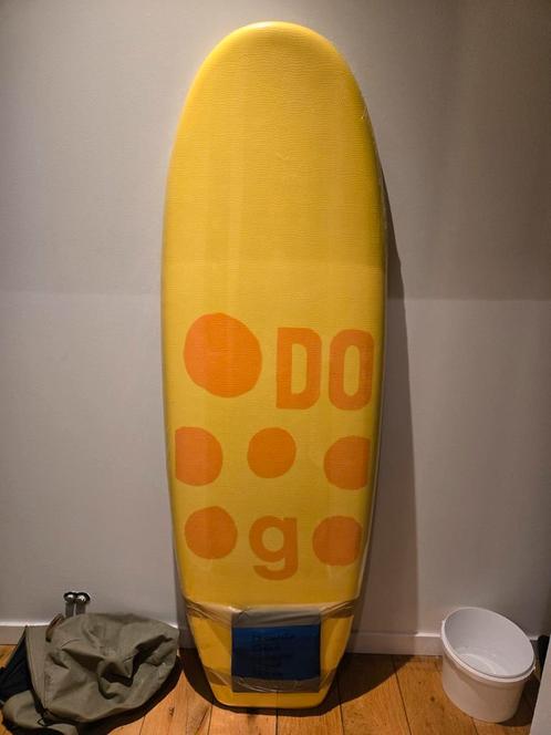Soft dog dobermann 5'4 met vinnen en leash, Watersport en Boten, Golfsurfen, Nieuw, Met vinnen, Met koord, Ophalen