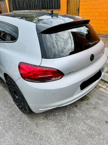 VW SIROCCO 1.4TSI EURO 5 VENDS OU J'échange, Auto's, Volkswagen, Euro 5, Zwart, Leder, Handgeschakeld