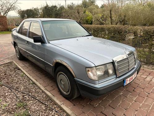 Mercedes 200 Benzine , Automaat, Schuifdak, trekhaak, Auto's, Mercedes-Benz, Bedrijf, Te koop, 200-Serie, Centrale vergrendeling