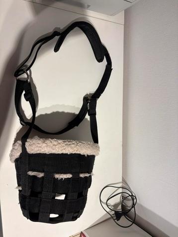 Graasmasker te koop beschikbaar voor biedingen