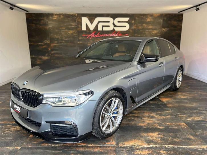 BMW 5 Serie 530 530e *LOOK M5 *FEUX LASER *CUIR *CAMERA *CAR, Auto's, BMW, Bedrijf, Te koop, 5 Reeks, 360° camera, ABS, Achteruitrijcamera