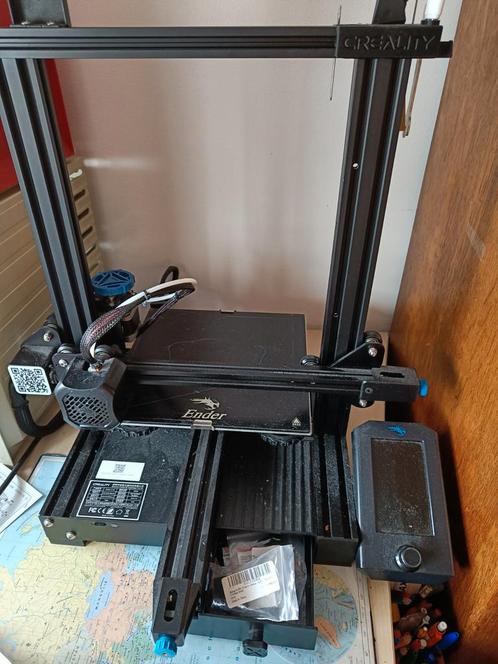 creality Ender 3V2 met reserve nozzles en andere onderdelen., Computers en Software, 3D Printers, Zo goed als nieuw, Ophalen