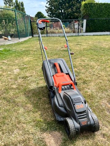 Elektrische grasmaaier Black&Decker beschikbaar voor biedingen