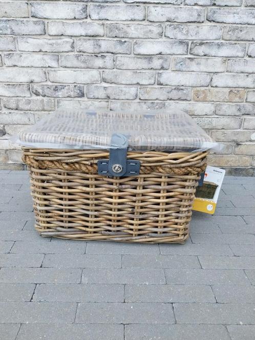 New Looxs Melbourne rotan fietsmand, Fietsen en Brommers, Fietsaccessoires | Fietsmanden, Nieuw, Fietsmand, Ophalen
