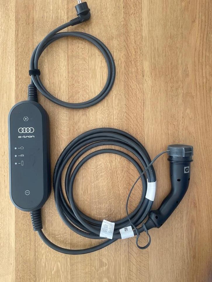 EV PHEV Audi e-tron oplader 2.3kW - 3.6kW -220v alle EV-PHEV, Auto diversen, Laadpalen, Nieuw, Laadpaal en Laadkabel, Ophalen of Verzenden