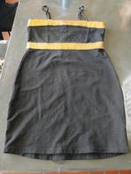 Verschillende kleding stukken, Ophalen, Gedragen, Maat 42/44 (L)